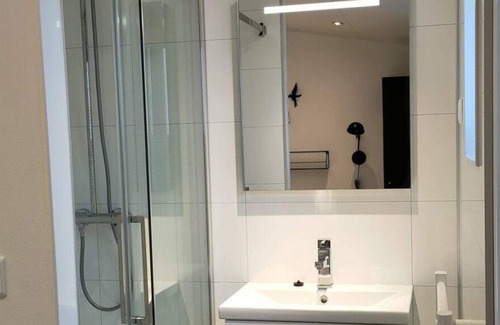 Kaatsheuvel Ski Chalet | Chalet with 3 bedrooms and a terrace