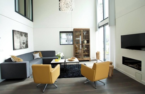 Nijkerk House | Chalet with 4 bedrooms and a terrace