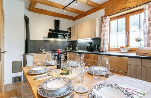 Kolsassberg House | Chalet with fantastic views