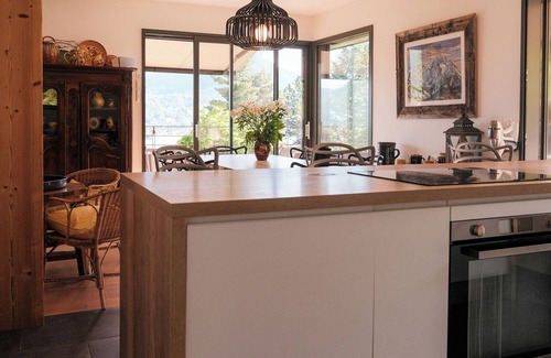 Talloires-Montmin Ski Chalet | CHALET with panoramic view of the bay of Talloires and Tournette