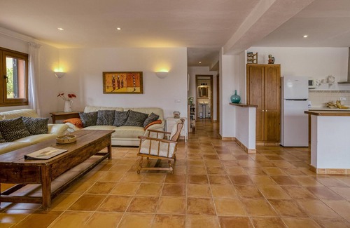 Begur House | Chalet with Pool, Mountain Views, Garden & Wi-Fi