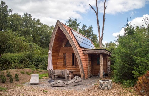 Otterlo House | Chalet with sleeping loft, living room-bedroom and 1 bathroom