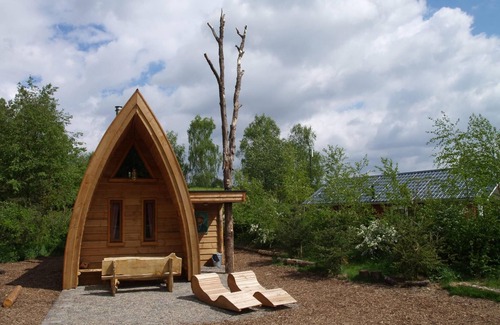Otterlo House | Chalet with sleeping loft, living room-bedroom and 1 bathroom