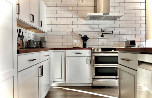 Bouvet Island Ski Chalet | Chalet with year round heated pool, sauna, jacuzzi and a Fully fenced in yard