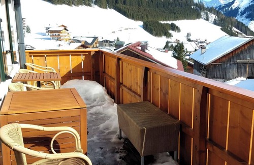 Berwang Apartment | Chalet zur Rose 3-room apartment "Alpen Lilie" 2-8 persons (95m2)