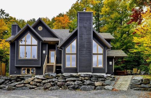 Stoneham Ski Chalet | Chalets Alpins 44 Chemin des Skieurs
