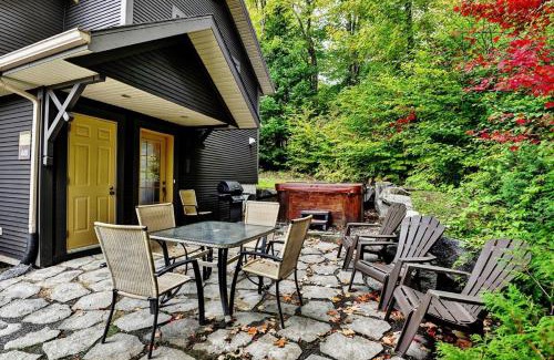 Stoneham Ski Chalet | Chalets Alpins 44 Chemin des Skieurs