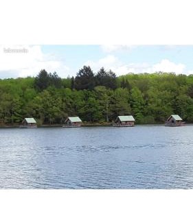 Saint-Gerons House | Chalets flottants lac saint Étienne Cantales