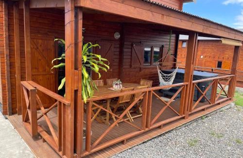 Le Centre Ski Chalet | Chalets Ti Dalons
