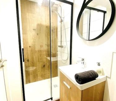 Laval Apartment | Chaleureux Appartement proche gare