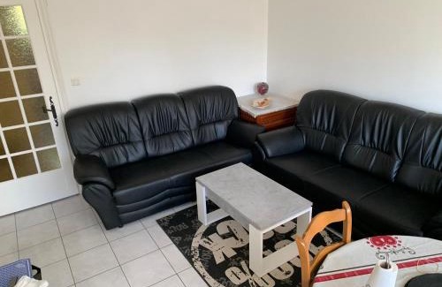 Annemasse Apartment | Chaleureux logement familial jusqu'à 6 personnes