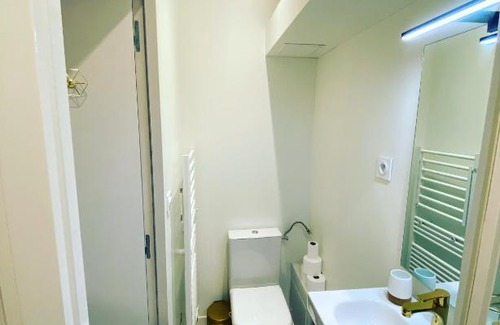 Justices Apartment | Chaleureux Studio climatisé