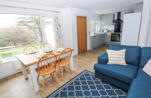 Trefin Cottage | CHALFONTS COTTAGE, pet friendly, character holiday cottage in Penparc