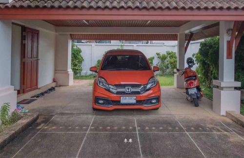 Rawai House | Chalong Garden Villa 4 B,2 min walk to the beach!