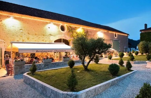 Eymouthiers House | Chambon Gorges Campsite* - FAMILY CLASSIC (for people with reduced mobility), 27M² - 3 AD + 1 ENF - AIR CONDITIONING 4 people