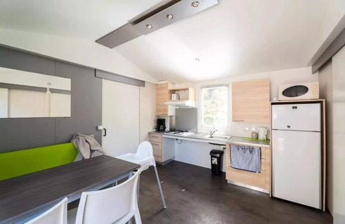 Eymouthiers House | Chambon Gorges Campsite* - FAMILY CLASSIC (for people with reduced mobility), 27M² - 3 AD + 1 ENF - AIR CONDITIONING 4 people