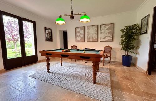 Thoury House | Chambord - Belle demeure avec Grand Parc et Piscine privés