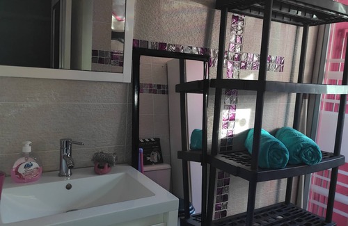 Bas du Fort Bed & Breakfast | Chambre Équipée Chez L'habitant Près des Plages