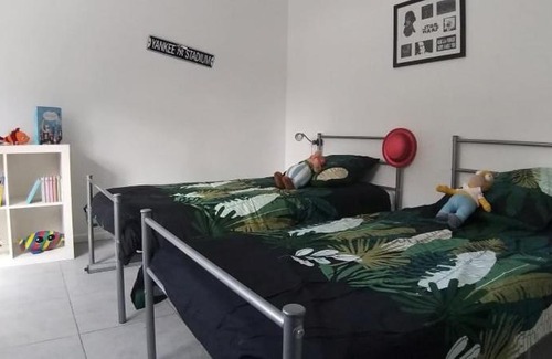 Fougere House | CHAMBRE 2 PERSONNES DEPLACEMENTS TRAVAIL