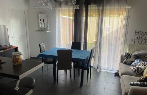 La Delorme House | Chambre agréable avec jacuzzi