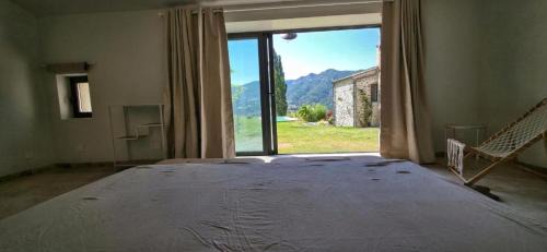 Roche-Saint-Secret House | Chambre avec vue Lysis