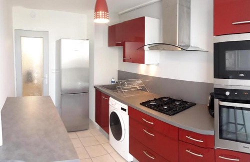 Paroisse Saints-Pierre-et-Paul-Apotres Apartment | Chambre B dans F4 Le Havre