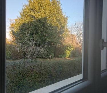 Renaze House | Chambre calme et sa mezzanine