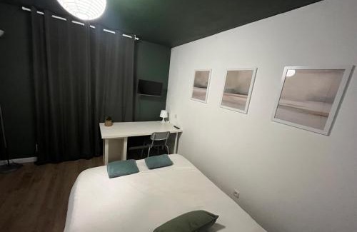 Toulouse South-East House | Chambre chez l'habitant - Parenthèse Bien être - Près de Paul Sabatier