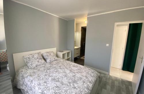 Rive Droite House | Chambre chez Marjorie