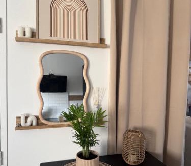 Ouest House | Chambre chez particulier proche circuit 24h