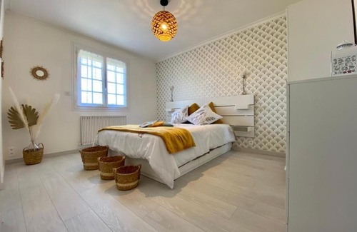 Saint-Michel-Chef-Chef Bed & Breakfast | Chambre cosy RDC avec véranda, jardin privé et wifi, proche plage – Saint-Michel-Chef-Chef - FR-1-306-1256