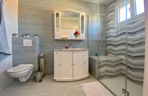 Saint-Michel-Chef-Chef Bed & Breakfast | Chambre cosy RDC avec véranda, jardin privé et wifi, proche plage – Saint-Michel-Chef-Chef - FR-1-306-1256