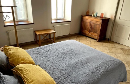 Autun Apartment | Chambre d'Aut'