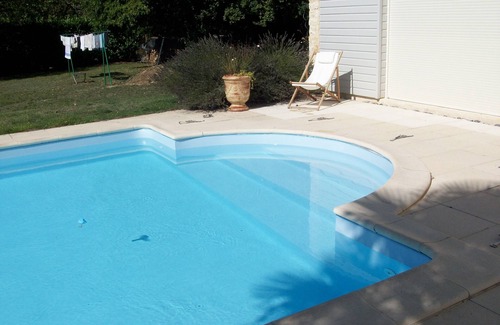 Beaumont-du-Perigord House | Chambre d'hôtes Les Lavandes available for 3 consecutive nights only