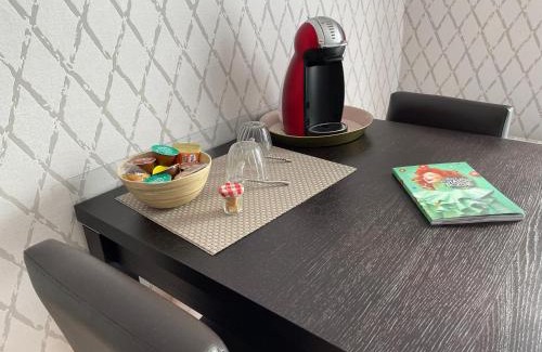 Bissey-sous-Cruchaud Bed & Breakfast | Chambre d'hôtes de l'Angeline