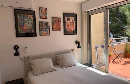 Saint-Sylvestre House | Chambre d hôte avec clim terrasse et petit déjeuner Hauteurs de Nice