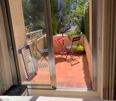 Saint-Sylvestre House | Chambre d hôte avec clim terrasse et petit déjeuner Hauteurs de Nice