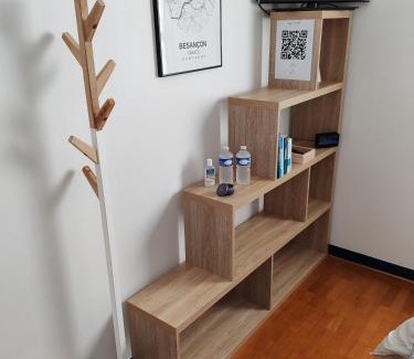 Besancon House | Chambre d'hôte chez l'habitant, proche gare avec Wifi gratuit