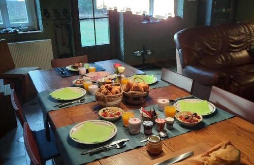 Planchez Bed & Breakfast | Chambre d'hôte Le Châtaignier