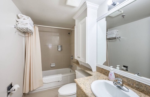 Saint-Sauveur Hotel | Chambre d'hôtel le Domaine 2 lits à Saint-Sauveur