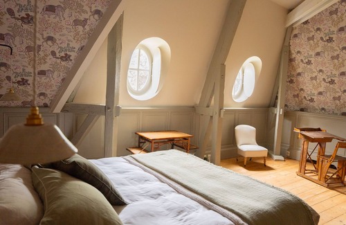 Lussac Bed & Breakfast | Chambre D'hôtes Château de Lussac