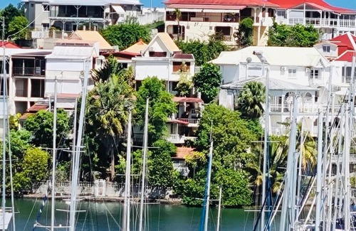 Bas du Fort Villa | Chambre d'hôtes MAÏ TAÏ 4 personnes Bas du Fort