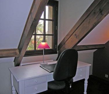 Magny-les-Hameaux Bed & Breakfast | Chambre d'Hôtes Quietude en Vallée de Chevreuse