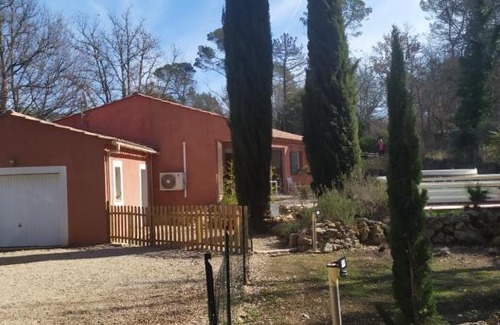 Le Thoronet House | CHAMBRE D'HOTE AVEC PARKING PRIVATIF