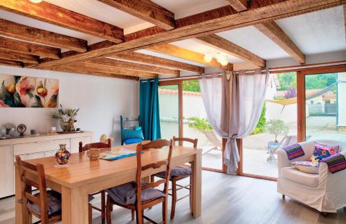 Mouleydier Bed & Breakfast | Chambre D'hotes Les Tuilières