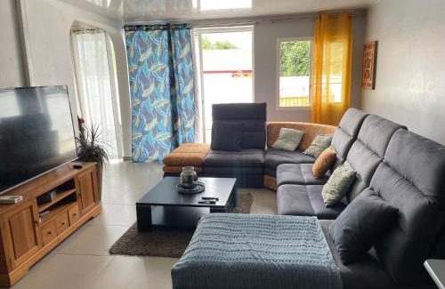 Saint-Andre House | Chambre dans notre villa avec piscine