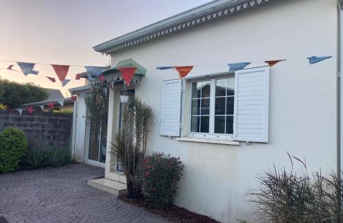 Bras-Panon House | Chambre dans villa avec piscine