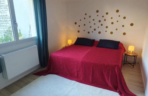 L'Ile-Bouchard Bed & Breakfast | Chambre Hirondelle