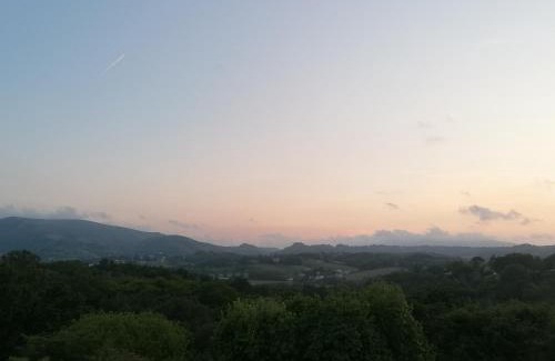 Urrugne House | Chambre indépendante avec WC et salle de bain