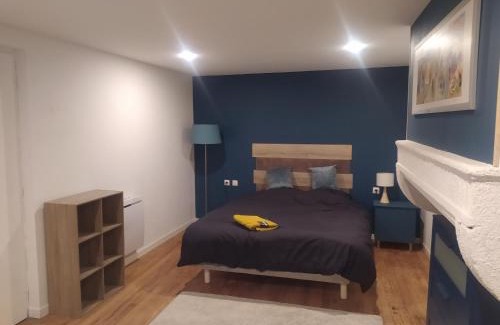 Maron House | chambre indépendante avec SDB privative